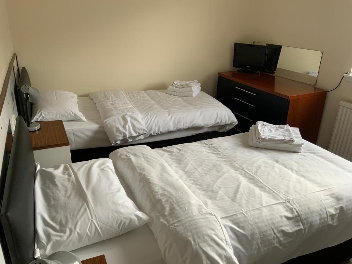 קינרוס Salutation Hotel מראה חיצוני תמונה
